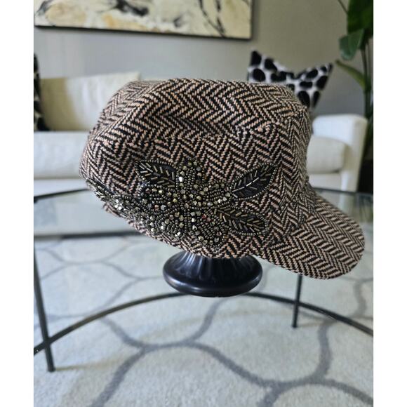 Collections Eighteem Tweed Zigzag Beaded Hat New - Picture 1 of 4
